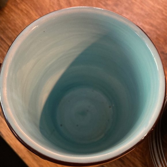 Laurie Gates mugs - Picture 6 of 6